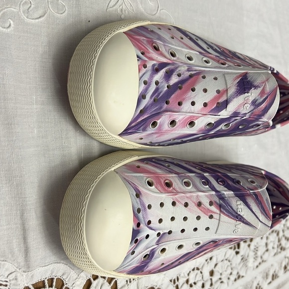 Native Shoes Jefferson Marbled size J5 - Picture 4 of 8